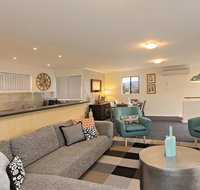 Silvertrees 4 - McLure Circuit Jindabyne - Yamba Accommodation