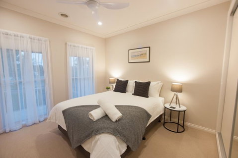 Simms Retreat - Yamba Accommodation 3
