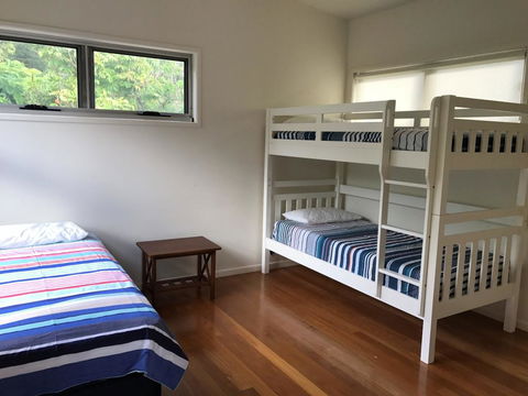 Sinclair - Rainbow Beach, Modern Beach House Close To Everything, Free Wi-Fi - Yamba Accommodation 2