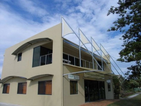 Six River - Yamba Accommodation 0