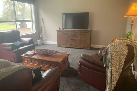 Skibo Cottage - Yamba Accommodation 3