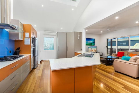 Slipstream By The Sea - Yamba Accommodation 2