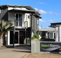 Smart Stayzzz Inns - Yamba Accommodation