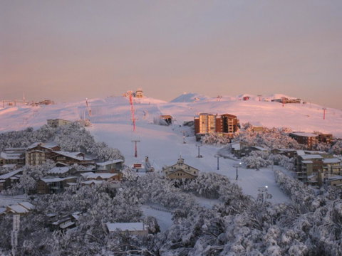 Snowflake 14 - Yamba Accommodation 2