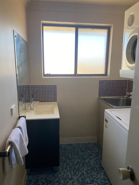 Snowgate Motel + Apartments - Yamba Accommodation 3