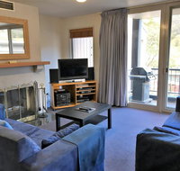 Snowman 6 - Yamba Accommodation