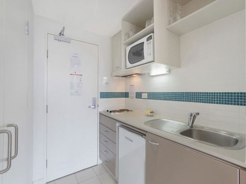Soho - Ettalong Beach Resort - Yamba Accommodation 2