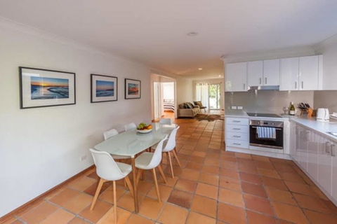 South Golden Beach - Yamba Accommodation 2