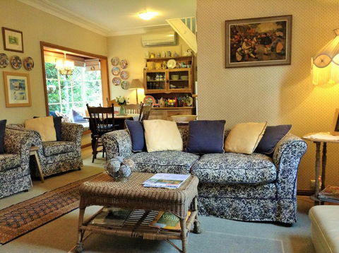 Southdown Cottage - Yamba Accommodation 2