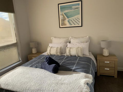 Spacious Rooms Home-Stay With Free Wifi - Yamba Accommodation 3