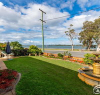 Spoil yourself with the perfect position of this first floor Unit - Yamba Accommodation