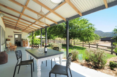 Spring Grove Dairy - Picturesque Views! - Yamba Accommodation 2