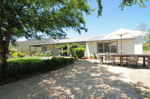 Spring Grove Dairy - Picturesque Views! - Yamba Accommodation 0