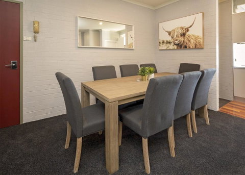 St Moritz 11 - Yamba Accommodation 1
