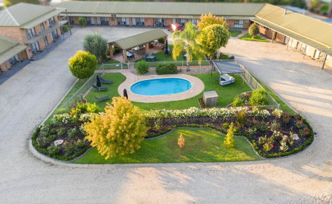Statesman Motor Inn - Yamba Accommodation 2