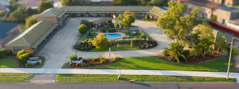 Statesman Motor Inn - Yamba Accommodation 0