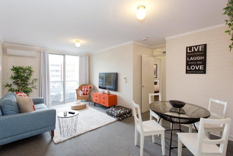 Stay Okay Central - Fremantle - Yamba Accommodation 0