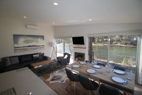 Stillwater Lodge - Yamba Accommodation 3