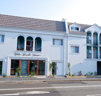 Stoke Beach House - Yamba Accommodation