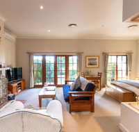 Strathearn Park Lodge - Yamba Accommodation