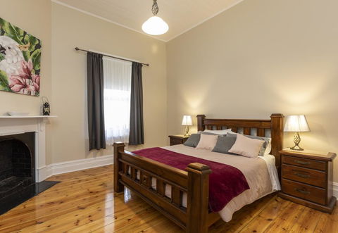 Strothers Farm House - Yamba Accommodation 0