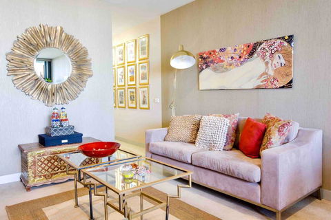 Stylish 1 Bedroom Apartment Amazing City Views - Yamba Accommodation 0