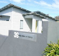 Stylish Holiday Unit - Yamba Accommodation