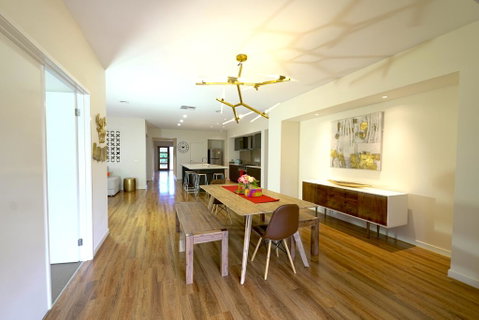 Stylish Luxe House For Big Group Near Shopping Center - Yamba Accommodation 0