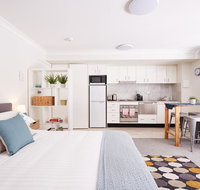 Stylish Manly Studio With BBQ Terrace and Parking - Yamba Accommodation