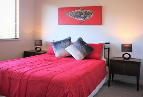 Sunbird - Yamba Accommodation 2