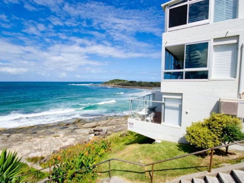 Suncrest 3 - Yamba Accommodation 1