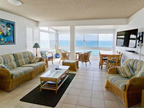 Suncrest 3 - Yamba Accommodation 2