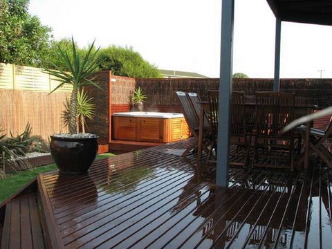 Sunderland Retreat Phillip Island - Yamba Accommodation 0