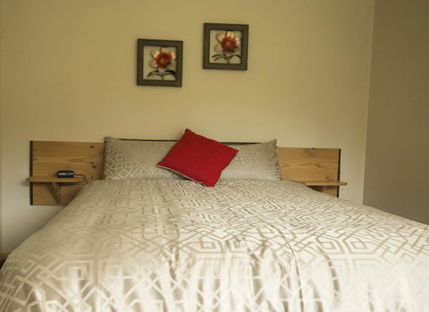 Sunny Gum - Yamba Accommodation 2
