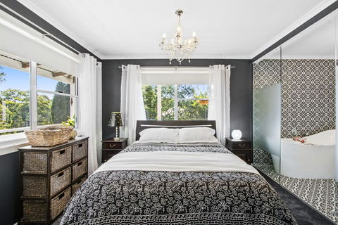 SUNNYDELL - Yamba Accommodation 3