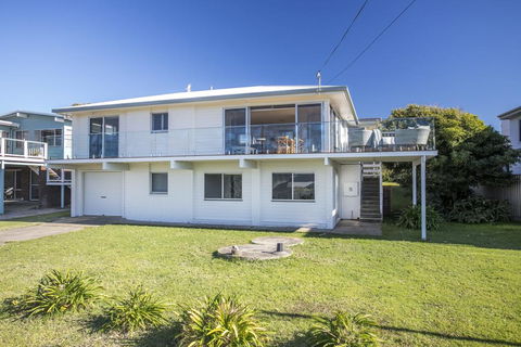 Sunseeker Drive 5 Bawley Point - Yamba Accommodation 1