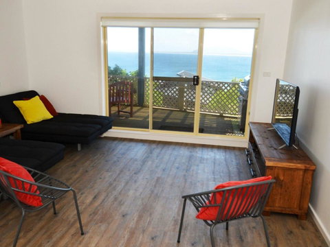 Sunset At Seven - Yamba Accommodation 3