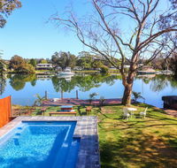 Sunset Lodge - Yamba Accommodation