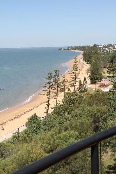 Sunset Sails Redcliffe - Yamba Accommodation 2