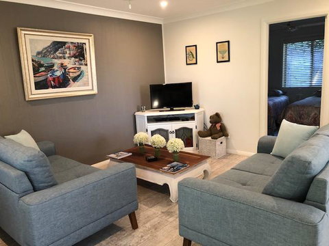Sunshine Coast Tropical Getaway - Yamba Accommodation 0