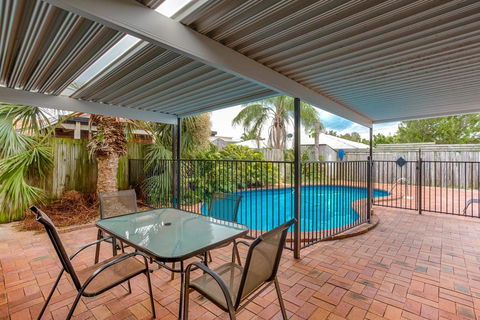 Sunyata Beach House - Rainbow Beach, Beachside Escape With A Pool, Pet Friendly And Wi-Fi - Yamba Accommodation 1