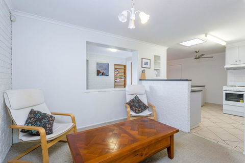 Sunyata Beach House - Rainbow Beach, Beachside Escape With A Pool, Pet Friendly And Wi-Fi - Yamba Accommodation 2