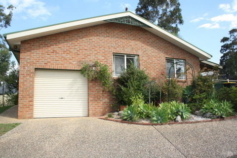 Surf Beach On Eric - Yamba Accommodation 0
