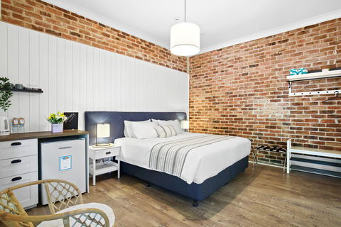 Surfaris Retreat - Yamba Accommodation 3