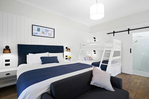 Surfaris Retreat - Yamba Accommodation 0