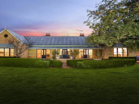 Sutton Downs - Renovated Country Home On 100 Acres - Yamba Accommodation 0