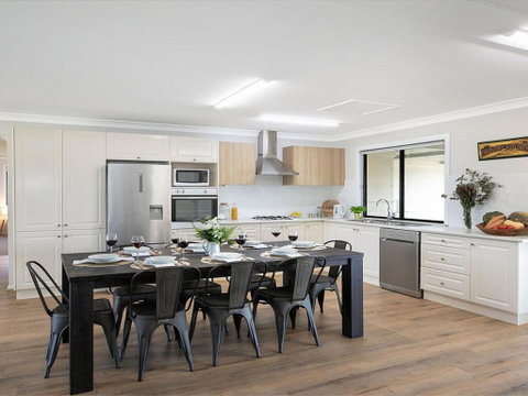Sutton Forest Retreat Jimmy's Homestead - Yamba Accommodation 2