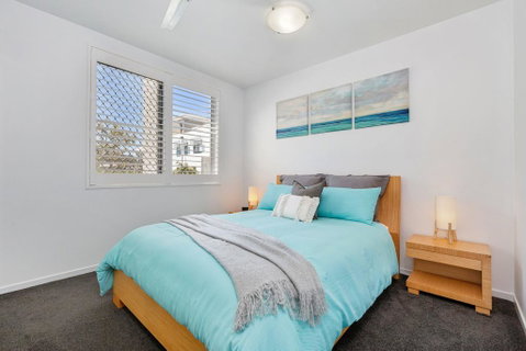 SWIM UP DRIFT APARTMENT 12 South - Yamba Accommodation 3