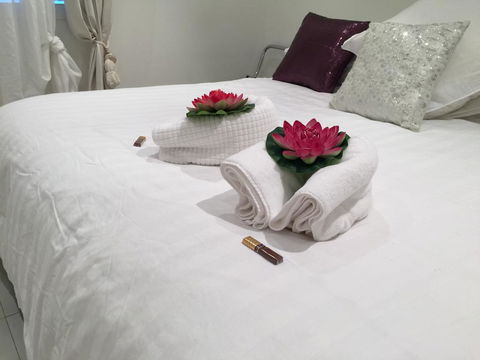 Sydney Executive Garden Apartments - Yamba Accommodation 3