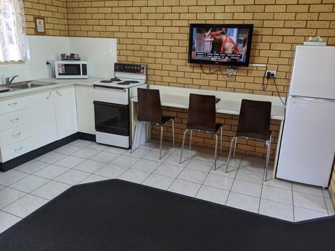 Tallarook Motor Inn - Yamba Accommodation 2